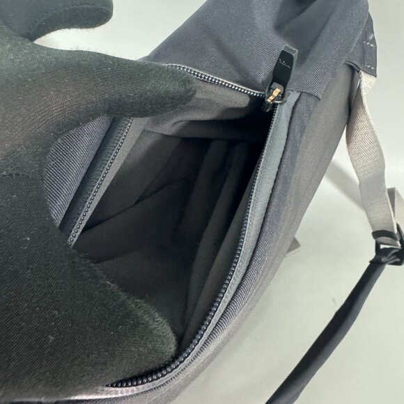 Bellroy Melbourne Black Backpack - Slim Professional Laptop Backpack - Picture 14 of 15